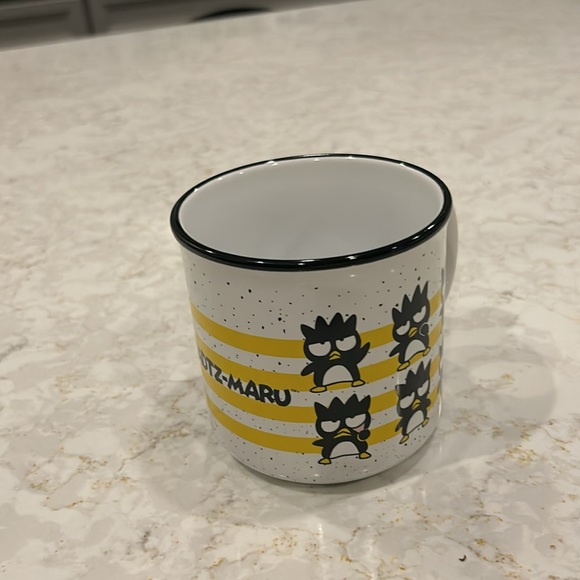 BADTZ-MARU ๐ Hello Kitty OVERSIZED Coffee MUG Rare Camping ๐ฏ authentic SANRIO - Picture 7 of 10